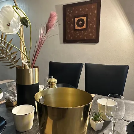 Apartment En Plein Coeur De *
